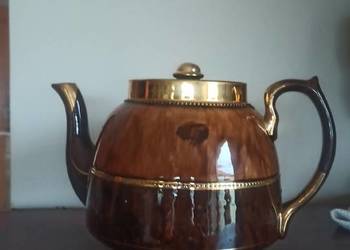 Dzbanek do herbaty. Złocony. Bez sygnatury