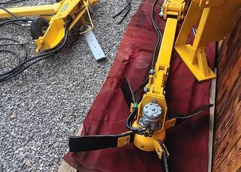 Pielnik z czujnikiem przeszkody,wygarniacz hydrauliczny clemens system