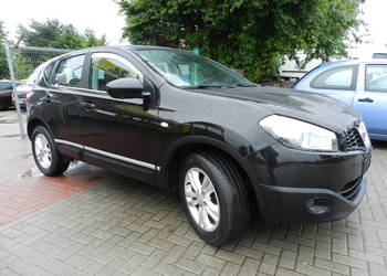 Nissan Qashqai 2,0i klima kamera hak 2013