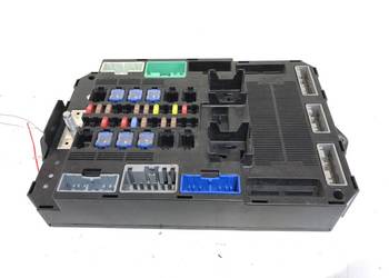 SKRZYNKA BEZPIECZNIKÓW JAGUAR XF I DX23-14B476-AG Sedan/Limuzyna 08-15