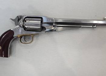 Rewolwer czarnoprochowy remington