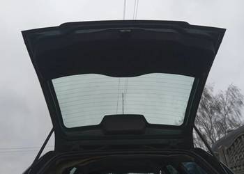 Klapa kompletna volvo v40