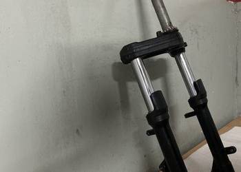 Zawieszenie Piaggio Nowy Model Laga Prawa Lewa Półka Dolna KPL