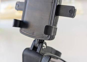 Uchwyt telefonu na klips