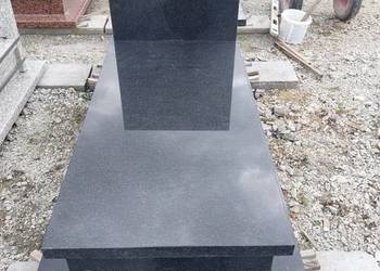 Nagrobek ziemny z granitu impala 190 x 90