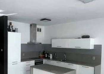 3 pokoje z halą garażową-zwierzęta mile widziane