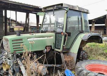 Fendt 309 - na części - tłumik wydech