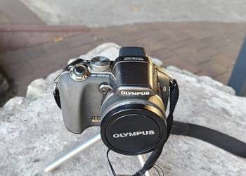 Olympus SP-550UZ