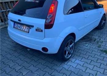Ford Fiesta van