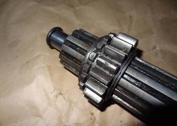 Wałek główny Ursus C360