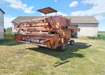 Kombajn Bizon Z056