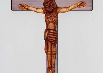 Krzyż z Jezusem rzeźbiony ludowy Krzyż z Jezusem rzeźbiony ludowy