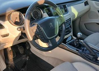Peugeot SW