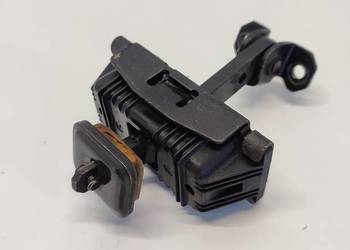 MERCEDES VITO W447 OGRANICZNIK DRZWI A4477207500