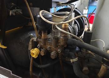 Myjka ciepłowodna  Karcher HDS 610 po serwisie