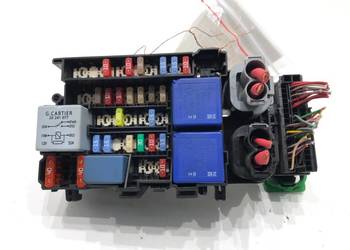 SKRZYNKA BEZPIECZNIKÓW RENAULT MEGANE III Kombi 1.5 110KM MODUŁ