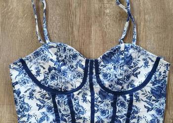 Biało - niebieski crop top Shein 38