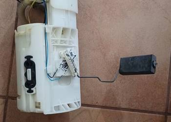 POMPKA  PALIWA RENAULT MEGANE 7700832220g POMPKA  PALIWA RENAULT MEGANE 7700832220g