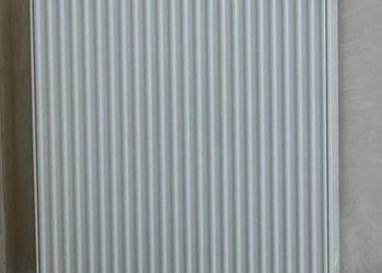 grzejnik płytowy biały