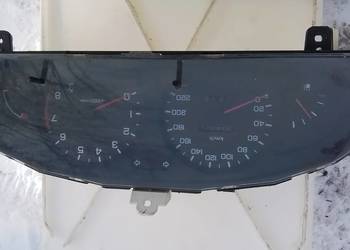 Licznik prędkościomierz Nissan almera n15 98r inne