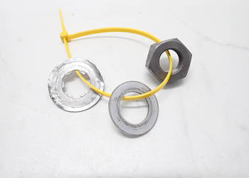 Nakrętka podkładka Kosza Sprzęgła Suzuki RM 250 01-08r J119