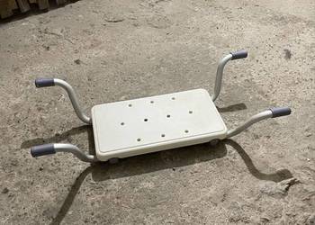 ławka na wannę do kąpieli