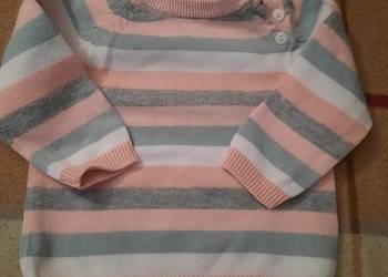 Sweterek dziewczęcy