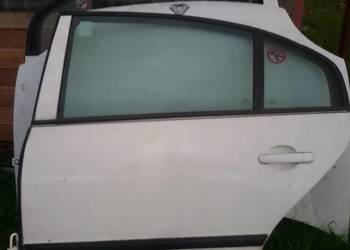 dzwi tylne prawe lewe skoda super B