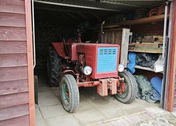 Traktor Władimiriec T-25