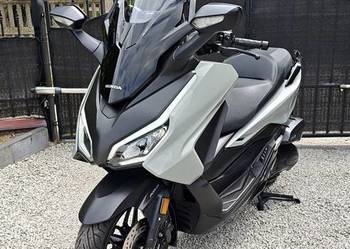Skuter Honda Forza 125cc 2023r LIFT 8900 km! FULL LED ABS TCS Keyless