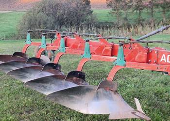 Pług kverneland vario 5 skibowy