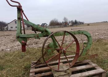 Pług PZ 1a. Przystosowany do ursusa c325 ,zabytek stań dobry
