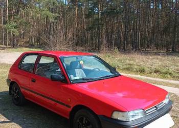 Toyota Corolla VI seria E90 Salon Polska