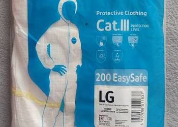 Jednorazowy kombinezon ochronny firmy TYVEK