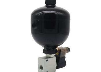 HYDROAKUMULATOR 0,32 L Z Elektrozaworem NC 220V [8680]