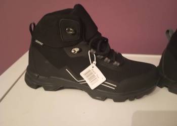 Sprzedam buty trekikngowe