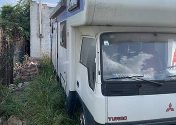 Camper Mitsubishi Canter 2.8T