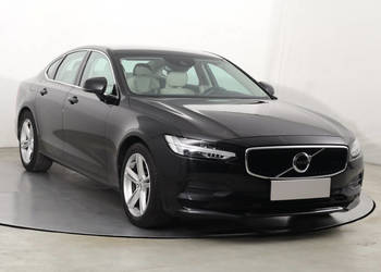 Volvo S90 D4