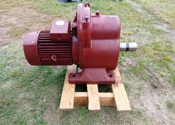 Motoreduktor walcowy 3kW