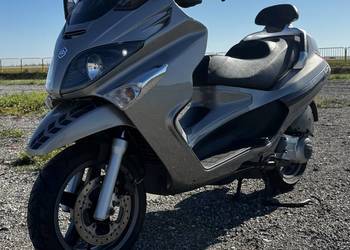 PIAGGIO XEVO 125 , 2013r