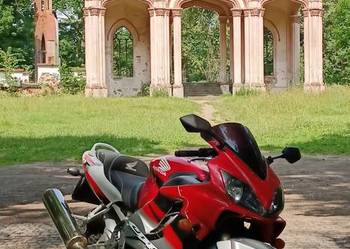 Honda CBR 600 F4i (2005) – Zadbana, Doinwestowana, Szuka Nowego Domu!