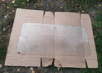 Fiat 126p Szyba tylna nie ogrzewana