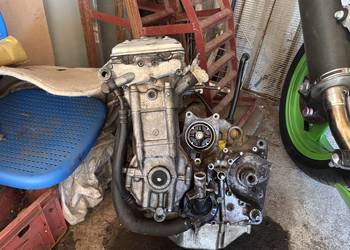 Silnik  Kawasaki zx750 gażniki