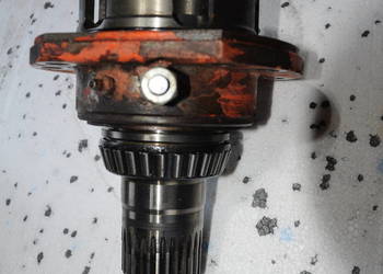 ładowarka kołowa atlas 46 - 52 piasta mocowanie zwolnicy