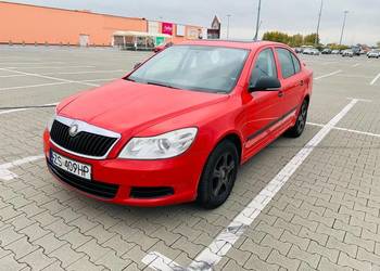 Wypożyczalnia aut oferuje wynajem skoda octavia