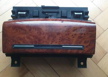 Popielniczka drewno Audi A3 8P 8P0857951