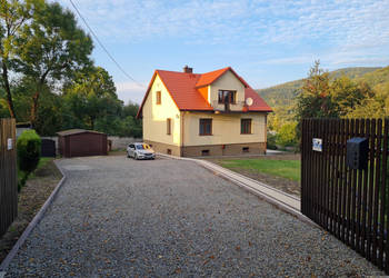 Oferta sprzedaży domu wolnostojącego 263m2 Sucha Beskidzka Centrum