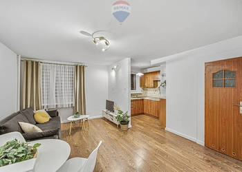 Do wynajęcia mieszkanie naprzeciw UZ !