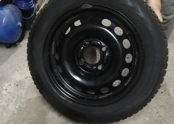 Opony zimowe na felgach 4x114,3 R15