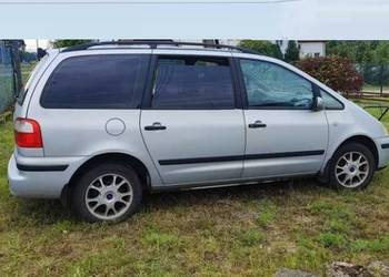 Ford Galaxy  benz + gaz